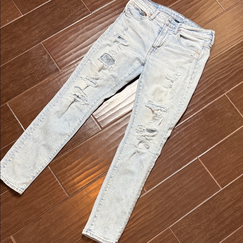 American Eagle Outfitters Light Blue Skinny Jeans